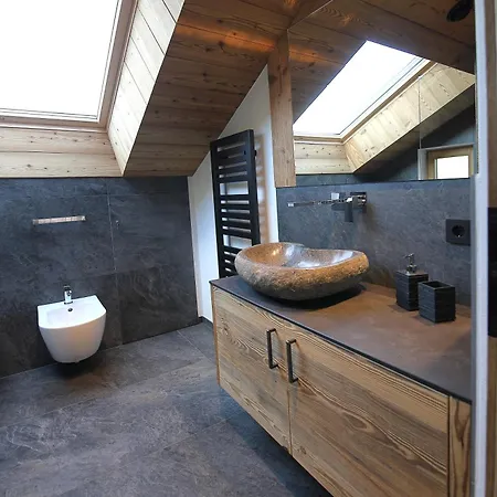 Roderer Apartment *