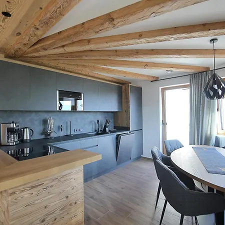 Apartment Roderer Laion